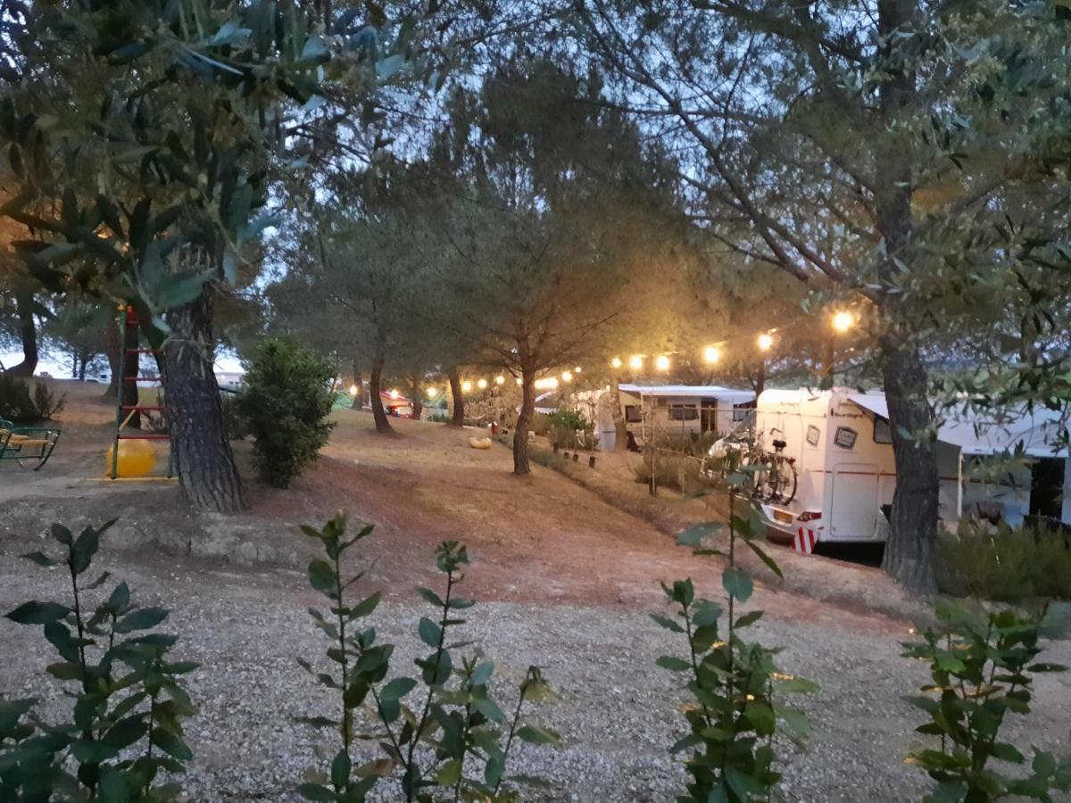 Agricamping Poggio Ai Pini Wine Camping Certaldo Extérieur photo