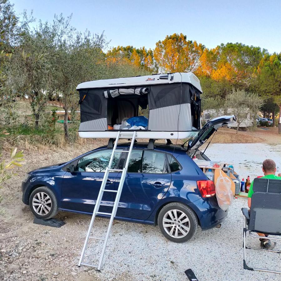 Agricamping Poggio Ai Pini Wine Camping Certaldo Extérieur photo